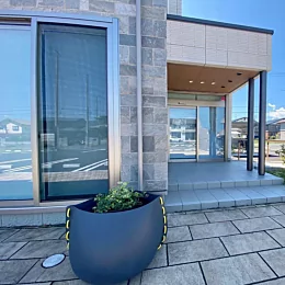 事例。#blindedesign